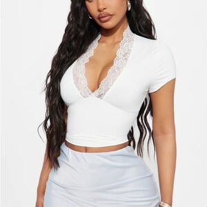 Sarai Lace Short Sleeve Top
